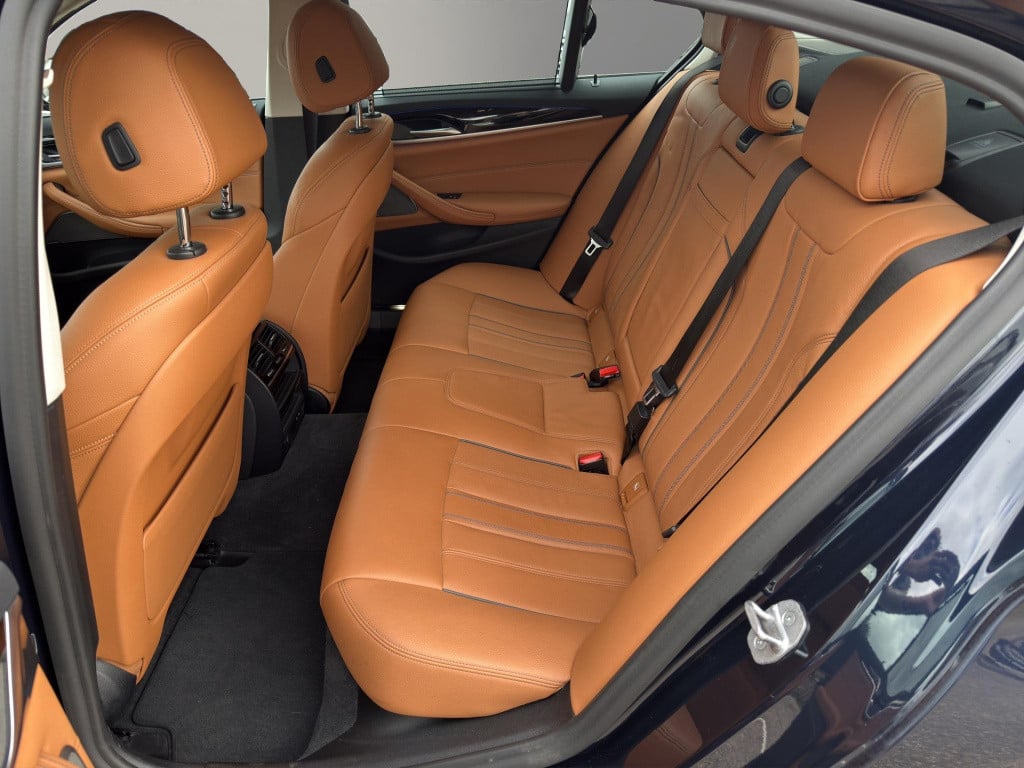 BMW 5 Serie 530e iperformance | sport line | leder cognac | electr.zonnesch