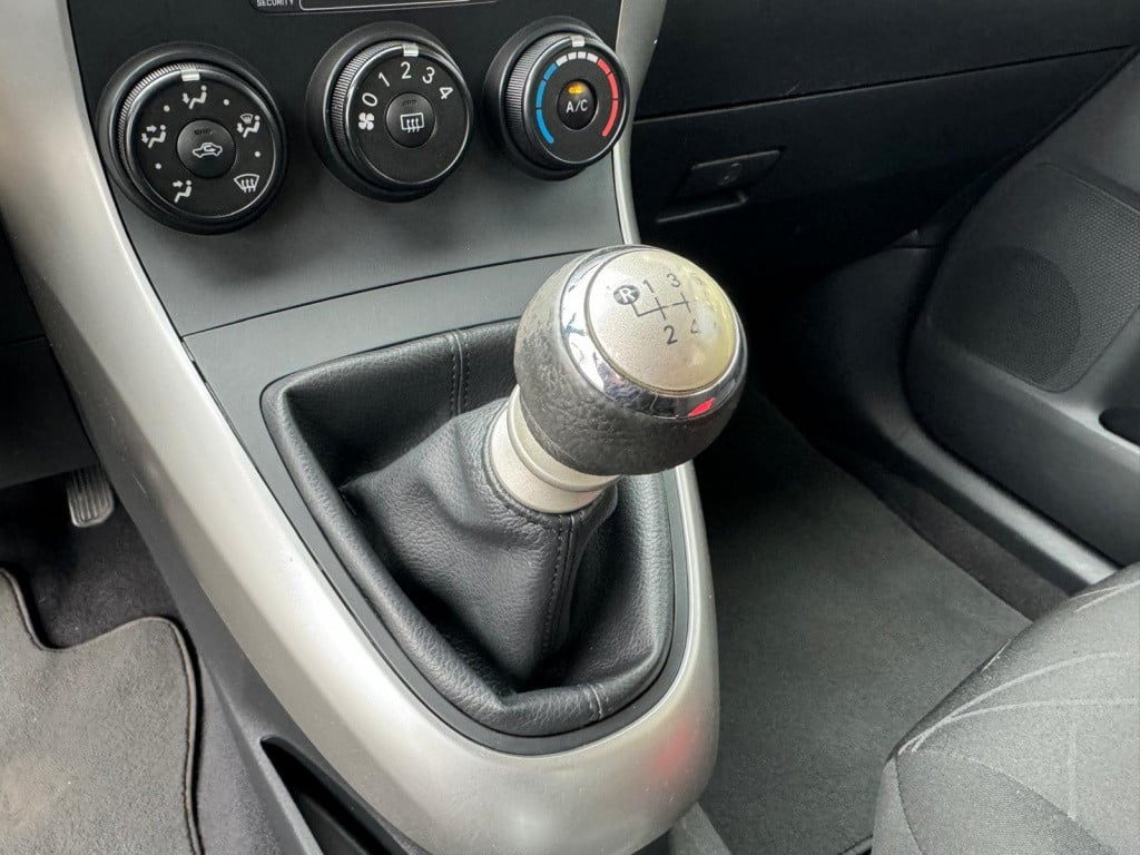 Toyota Corolla Verso 1.6 vvt-i comfort