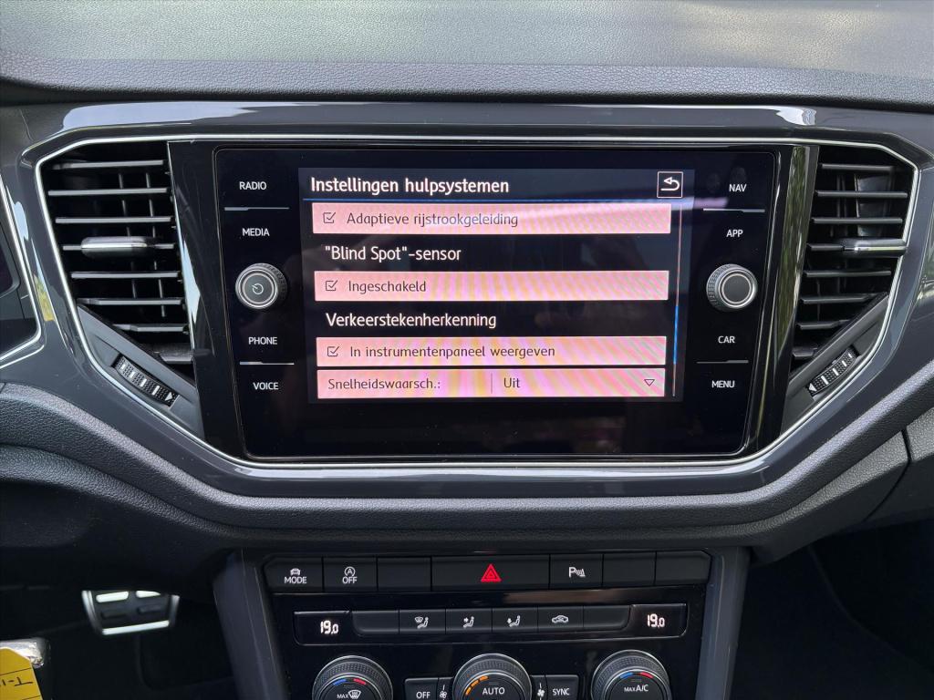 Volkswagen T-roc 1.5 tsi 150pk 7-dsg t-roc sport r-line|panodak|dode hoek| 