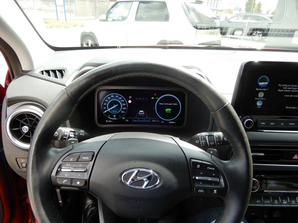 Hyundai Kona 1.6 gdi hev premium | 1e eig. | nl auto |