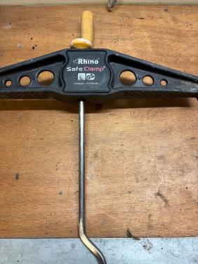 Safety clamp  voor ladder