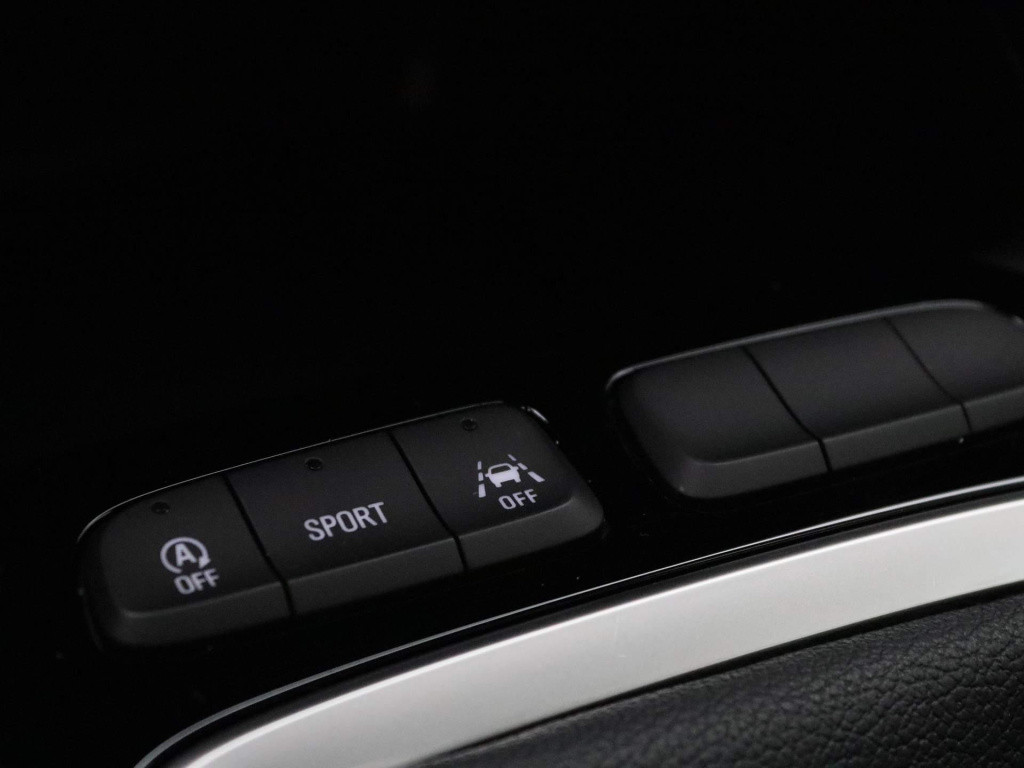 Opel Corsa 1.2 gs-line | navigatie | apple carplay / android auto | airco |