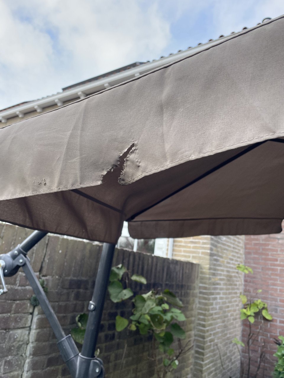 Parasol , zweefparasol hangparasol
