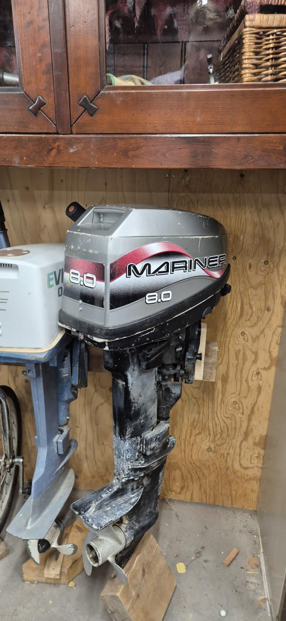 Aluminium boot met trailer en buitenboordmotor