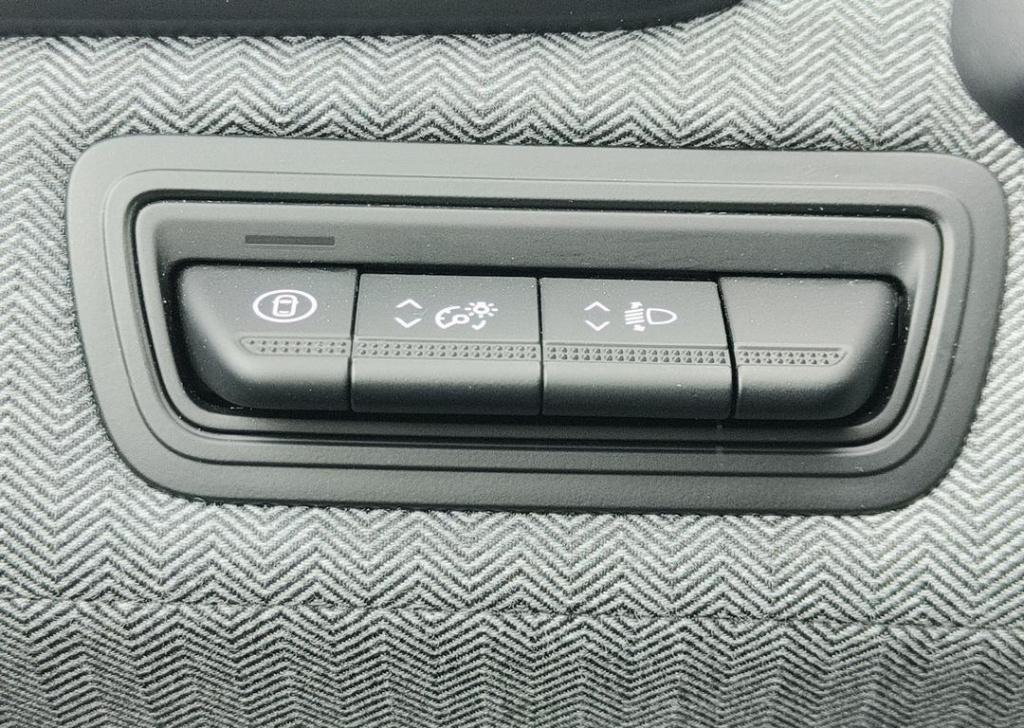 Renault Clio 1.6 e-tech full hybrid 145 techno