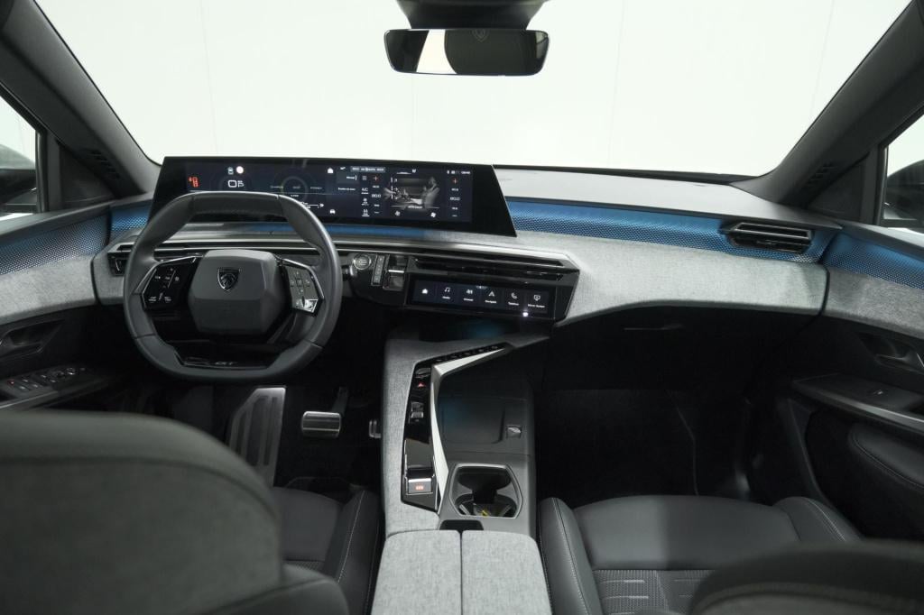Peugeot 3008 1.2 hybrid 145 gt | trekhaak | elektrische kofferklep | camera