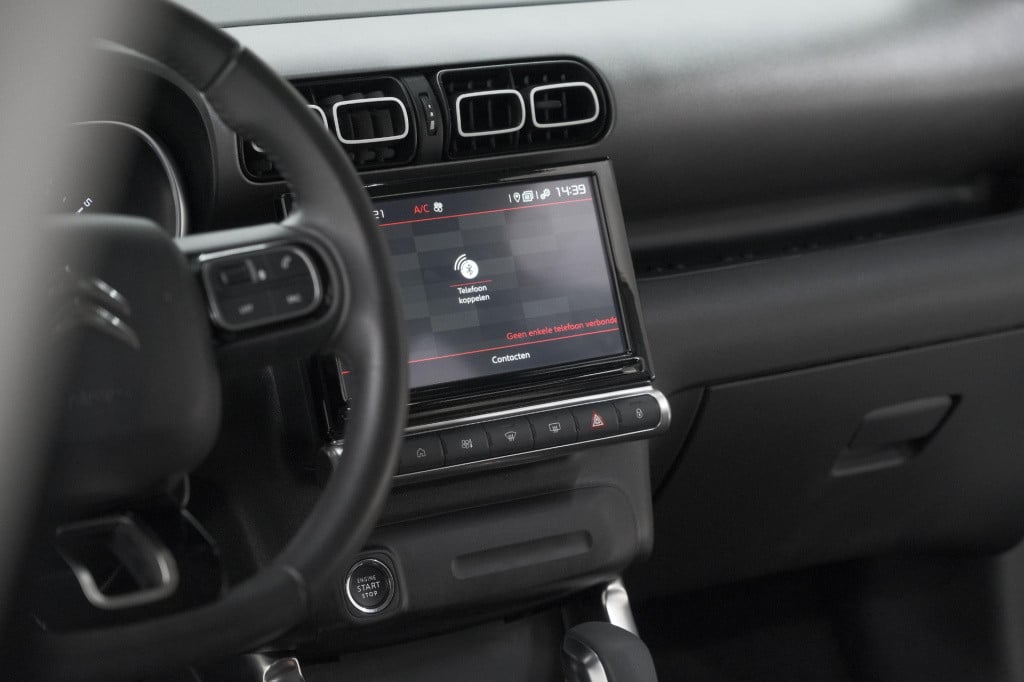 Citroen C3 Aircross puretech 130 eat6 max | camera | apple carplay | parkee