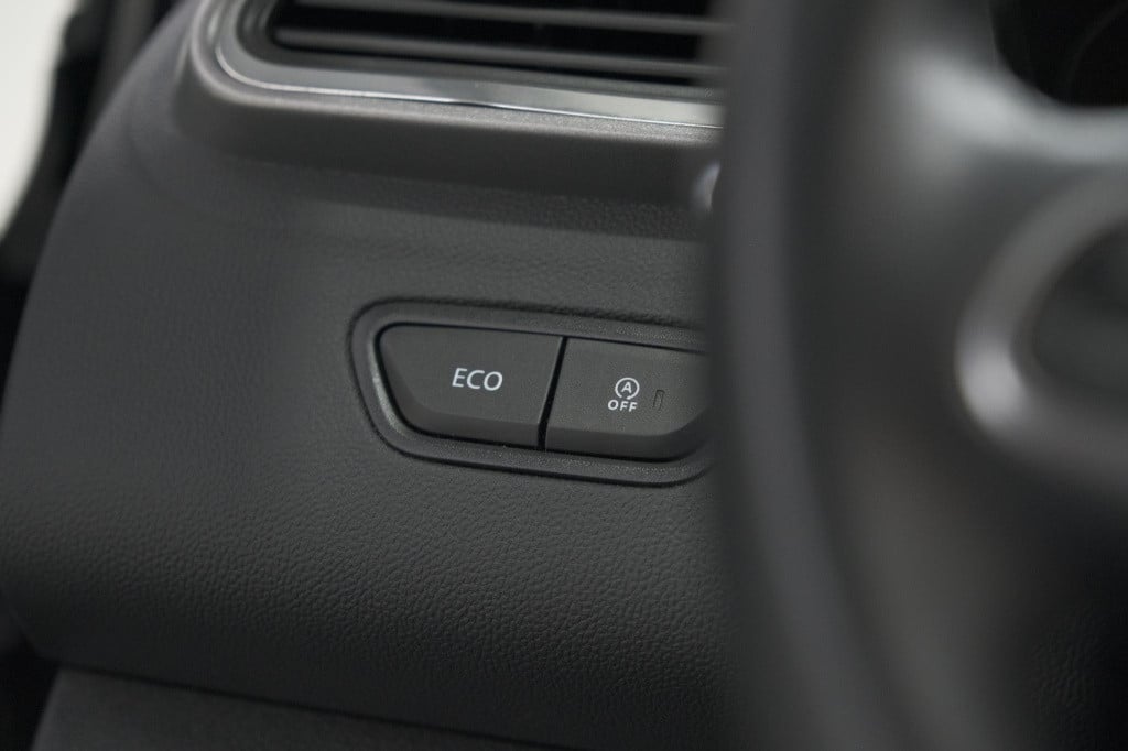 Renault Kadjar tce 130 edc intens | trekhaak | navigatie | parkeersensoren 