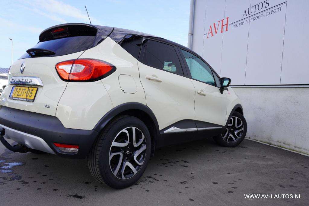 Renault Captur 1.2 tce helly hansen automaat