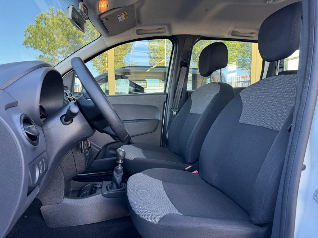 Dacia Lodgy 1.3 tce essent 7p.