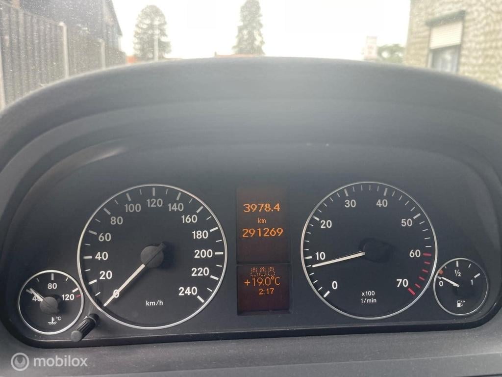 Mercedes-Benz A-Klasse 170 avantgarde
