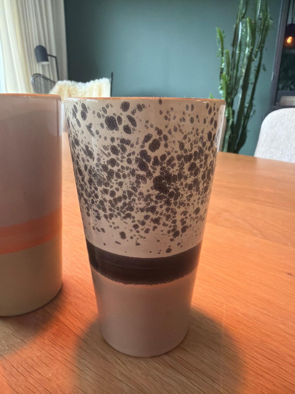 3x HK Living ‘70s lattemok