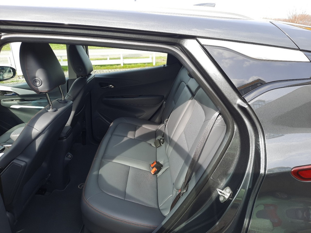 Opel Ampera-e launch executive 60 kwh | e2000,- subsidie