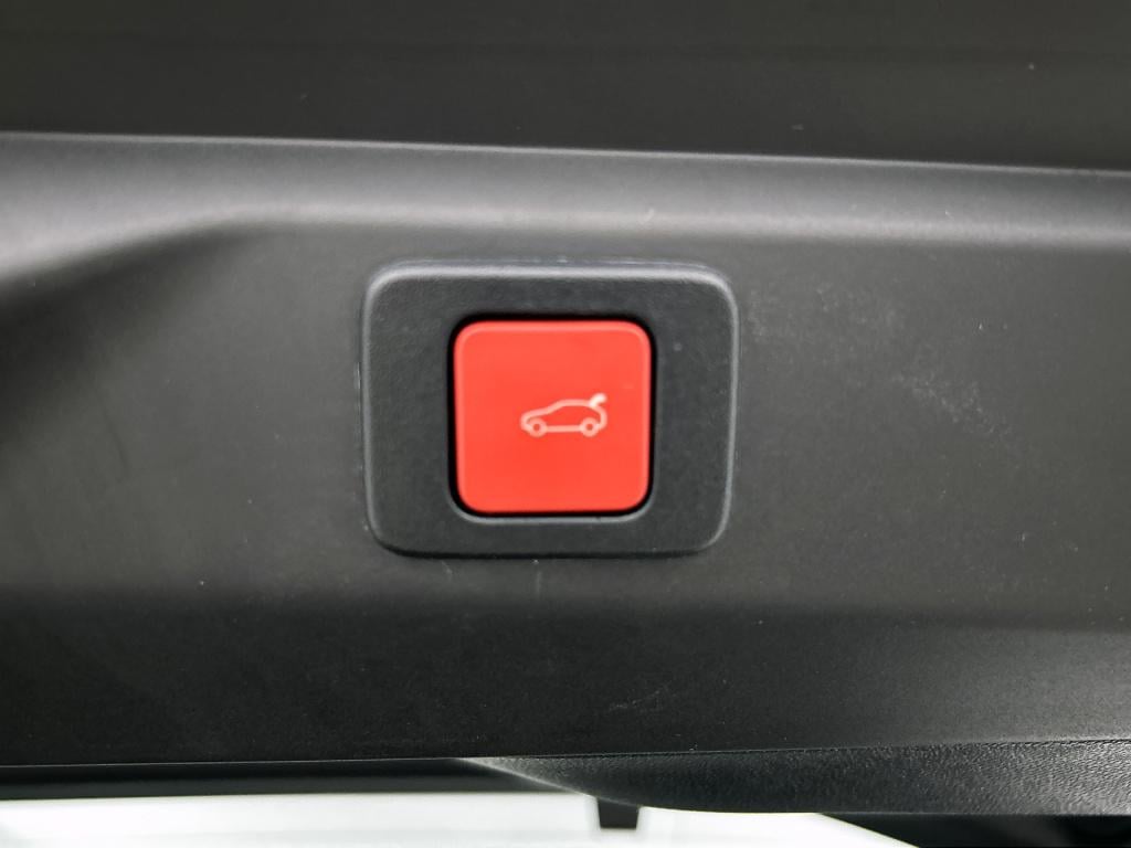 Peugeot 3008 hybrid 145pk automaat gt | rijklaar | elektrische achterkep | 
