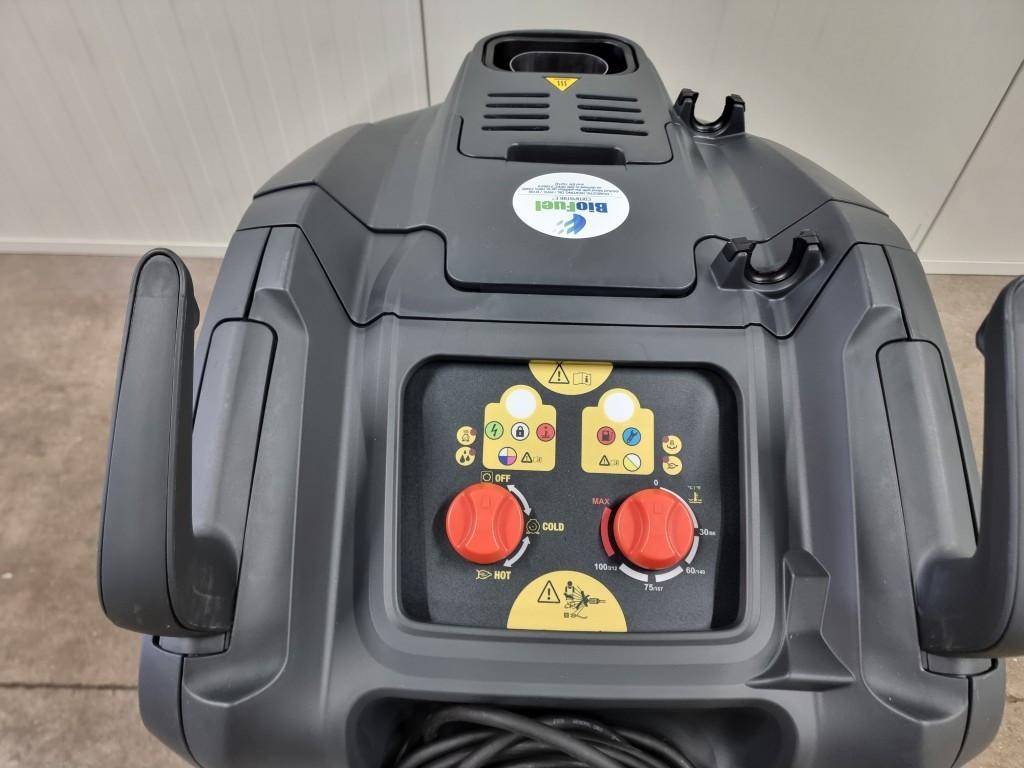 Hogedrukreiniger NIEUW warmwater € 3.381,00