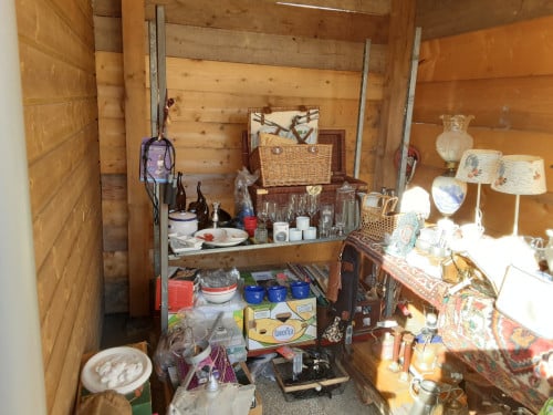 Schuurverkoop .poelendaeleweg 45