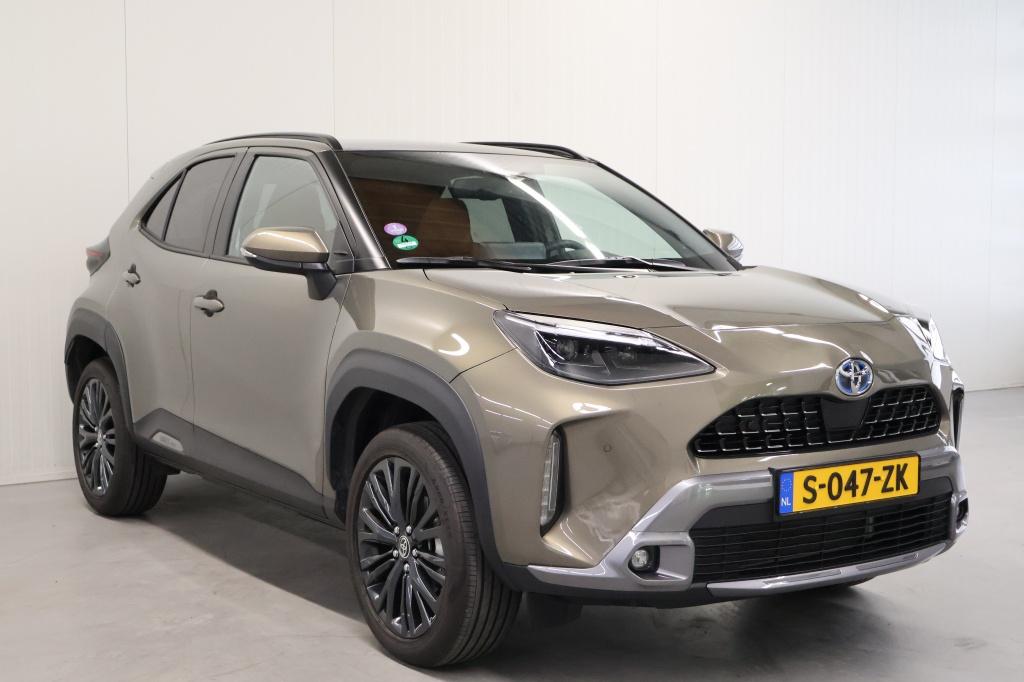 Toyota Yaris Cross 1.5 hybrid adventure | nl auto | bruin leder | full opti