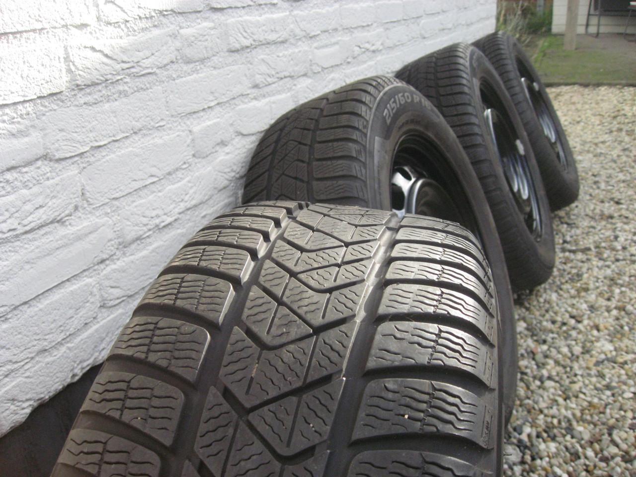 Originele Mazda CX-3 winterbanden set met TPMS sensoren