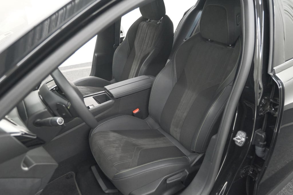 Peugeot 408 1.2 hybrid 136 e-dcs6 gt | 360 camera | adaptieve cruise contro