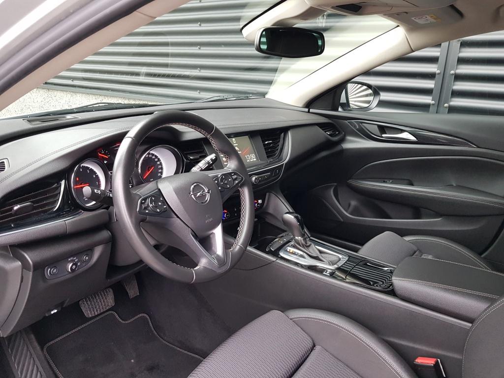 Opel Insignia sports tourer innovation 1.5 turbo 165pk