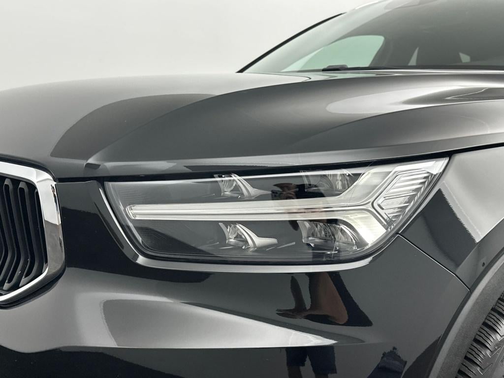 Volvo XC40 t2 129pk aut8 business pro| adap.cruise| trekhaak| camera| clima