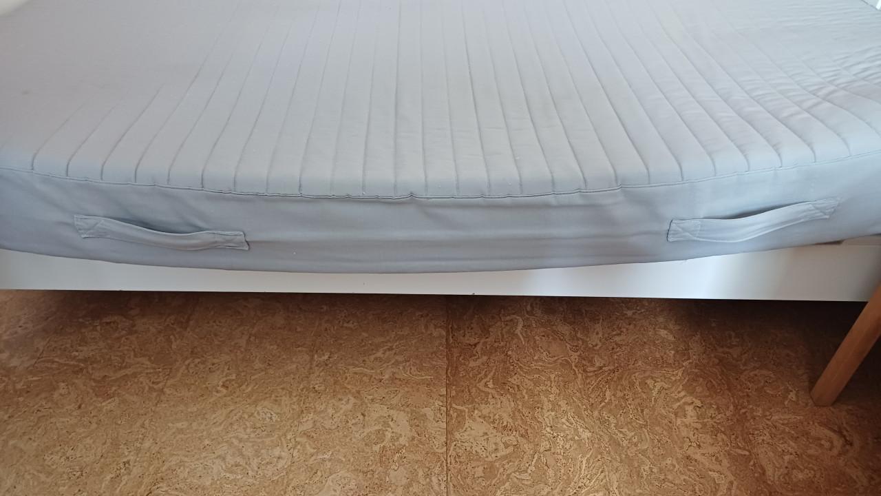 2p matras 140x200 goede staat, Ikea