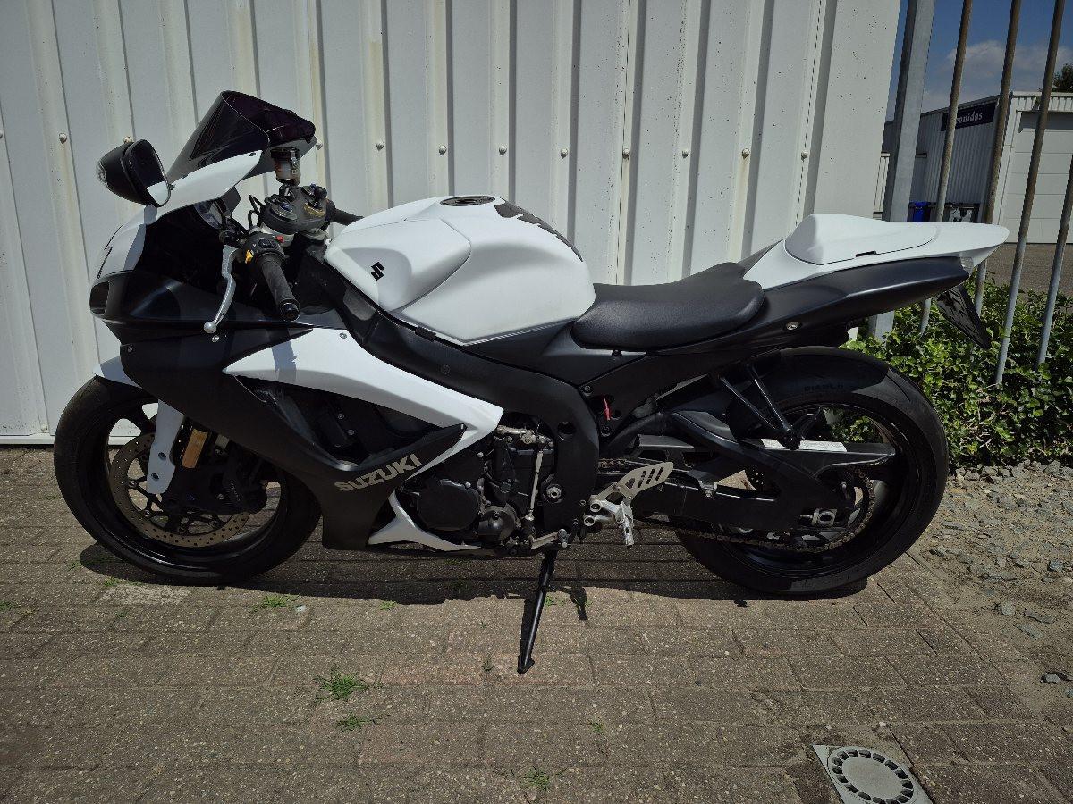 Suzuki GSXR750 uit 2006, mooie supersport motor