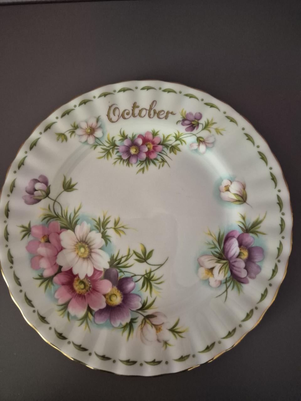 Royal Albert bordje