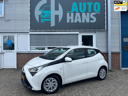 Toyota Aygo 1.0 vvt-i x-play limited | orig. nl | carplay | parkeercamera |