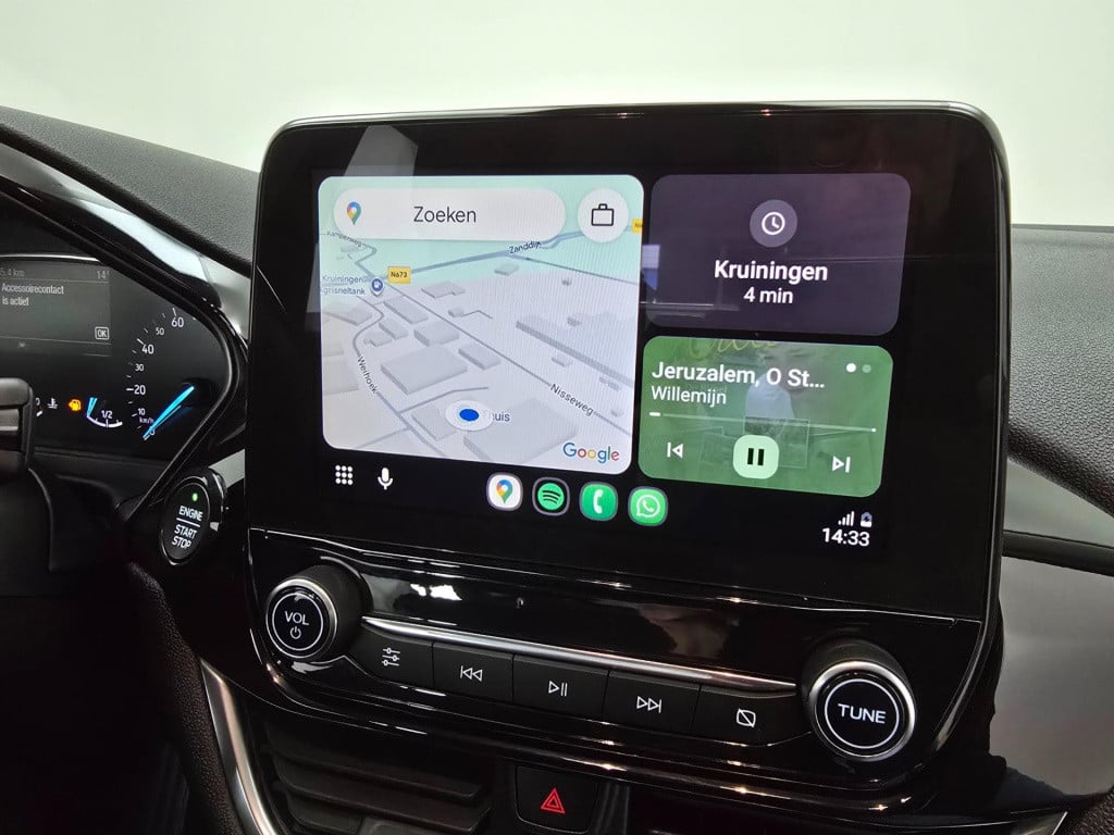 Ford Fiesta occasion 1.0 ecoboost titanium met cruisecontrol en carplay rad