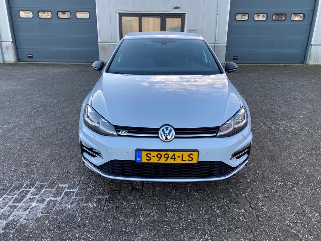 Volkswagen Golf 1.5 tsi highline business r