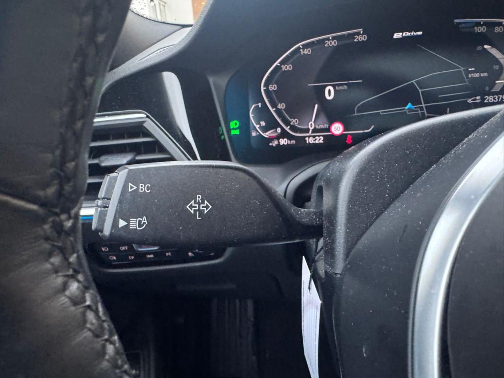 BMW 3-serie touring 330e high executive m-sport