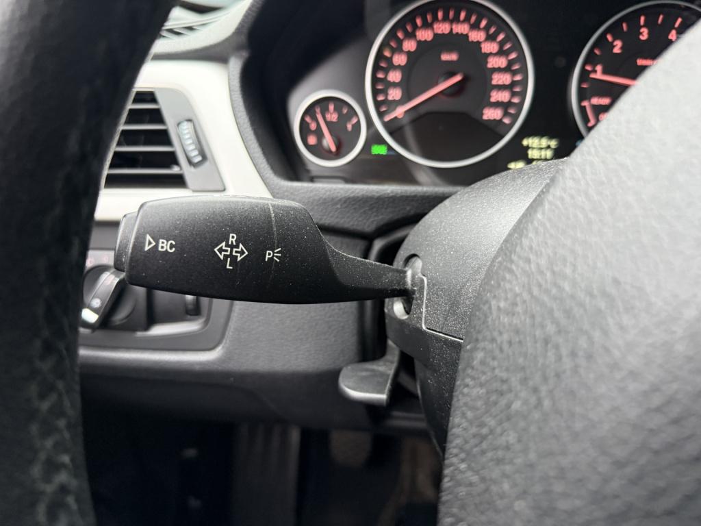 BMW 3-serie 320i 184pk executive sportline sedan