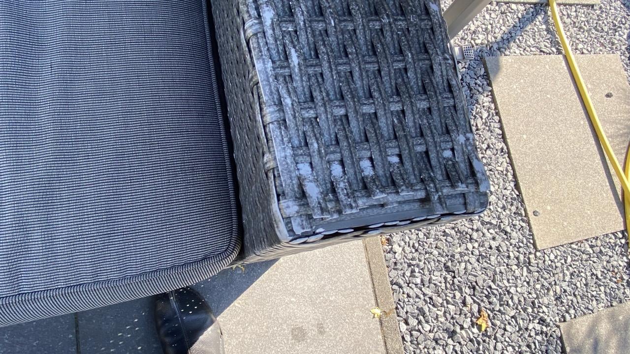 Tuinkussens grijs + gratis wicker loungeset