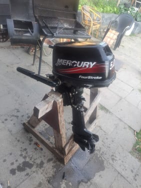 Buitenboordmotor  5 pk Mecury 4 takt