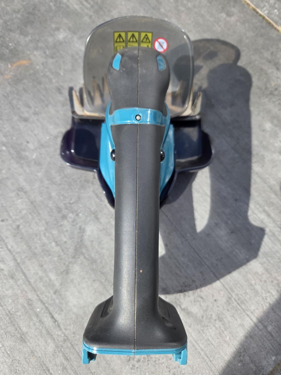 Makita grasschaar 18V (body)