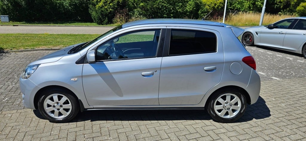 Mitsubishi Space Star 1.0 bright / nl auto / nap / 94745 km ! 1:25 !!