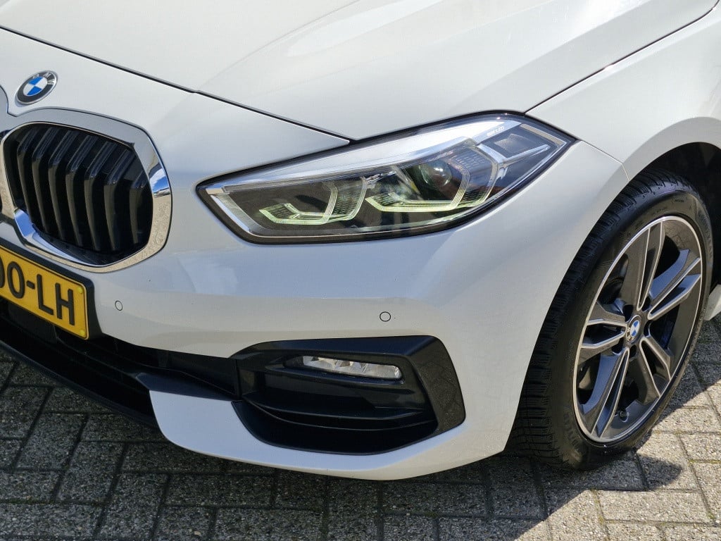 BMW 1 Serie 118i executive edition | sport line pakket | bmw led