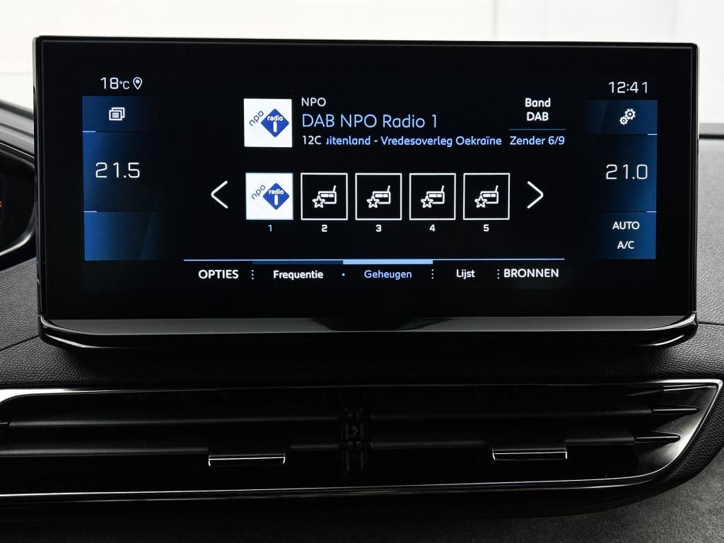 Peugeot 3008 hybrid 145 pk automaat gt | rijklaar | stoelverwarming | adapt