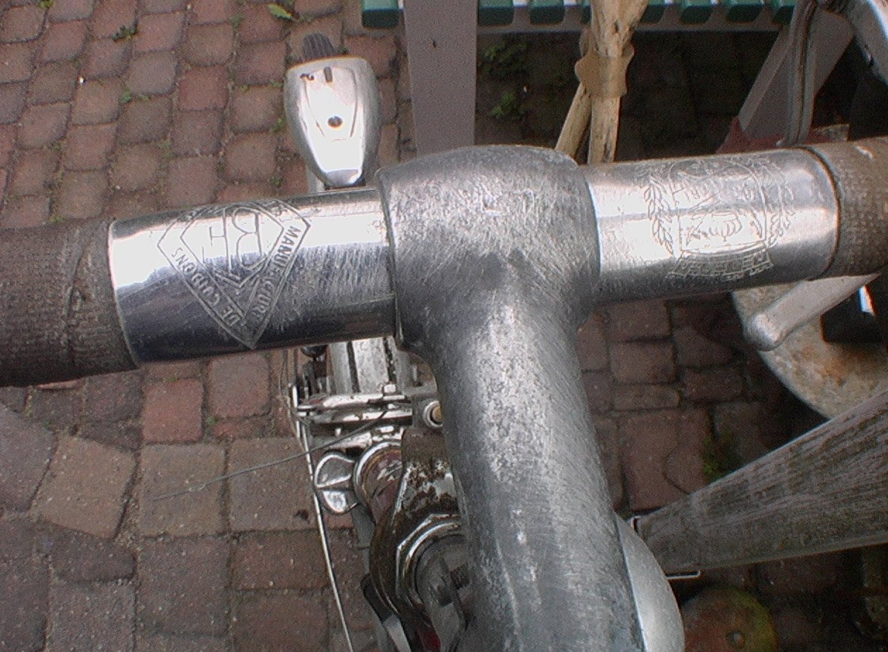 Oldtimer sport fiets batavis 14 versnellingen rees stuur