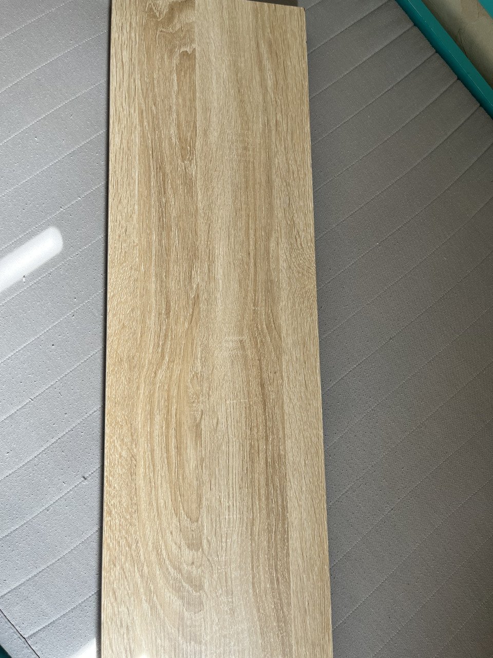 Zwevende wandplank eikenkleur 80x23.5