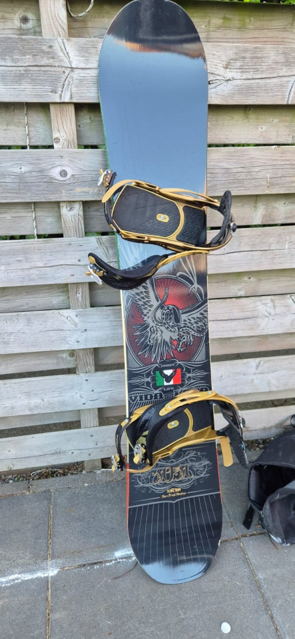 Snowboard