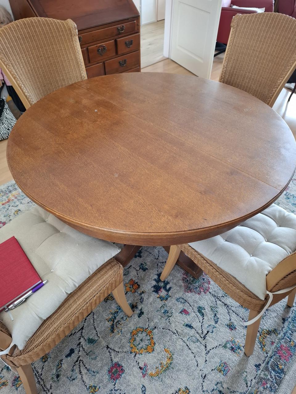 Eetkamer stoelen