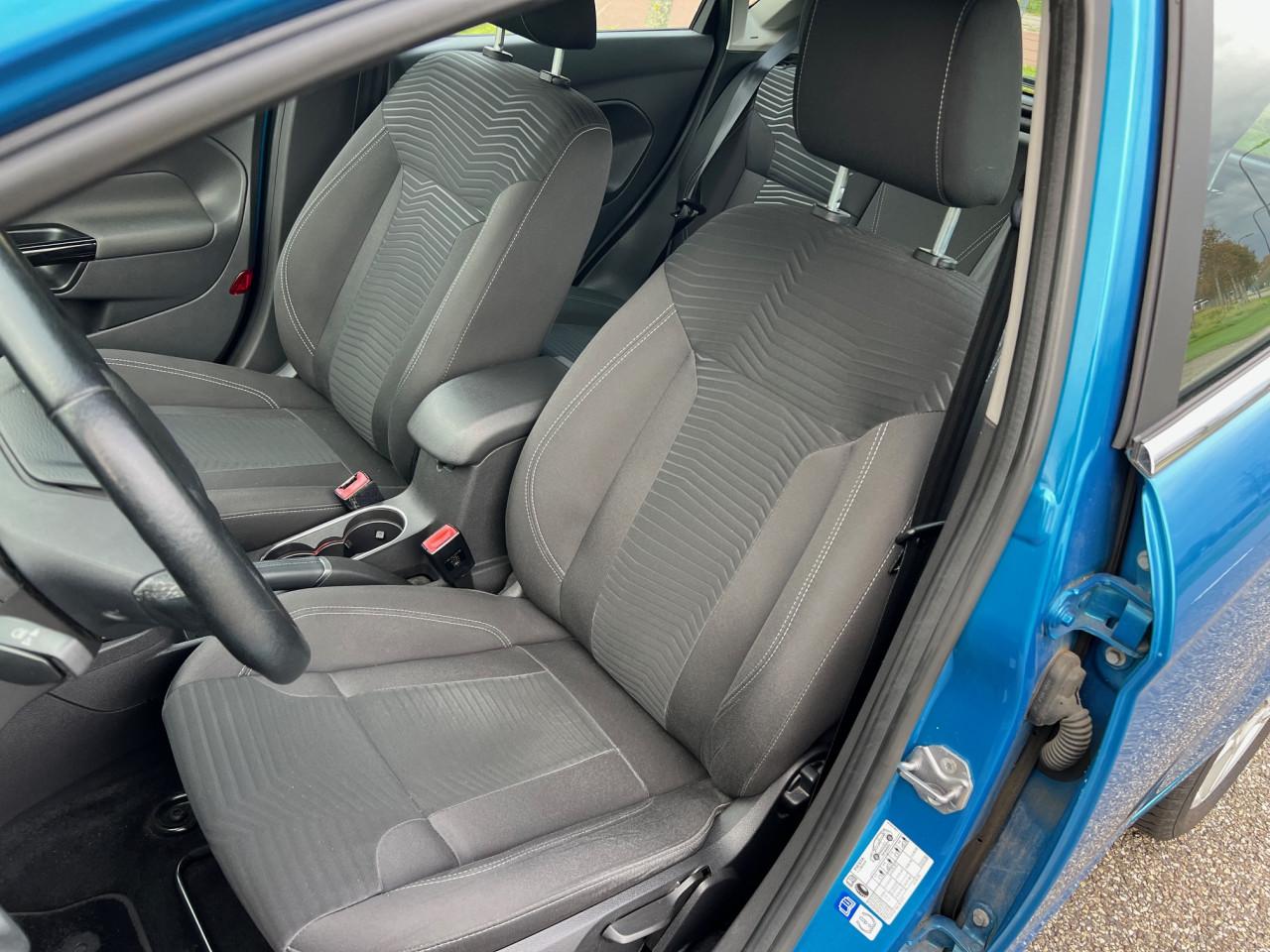 Prachtige Ford Fiesta uit 2014 met slechts 59.000 km, Automaat!!