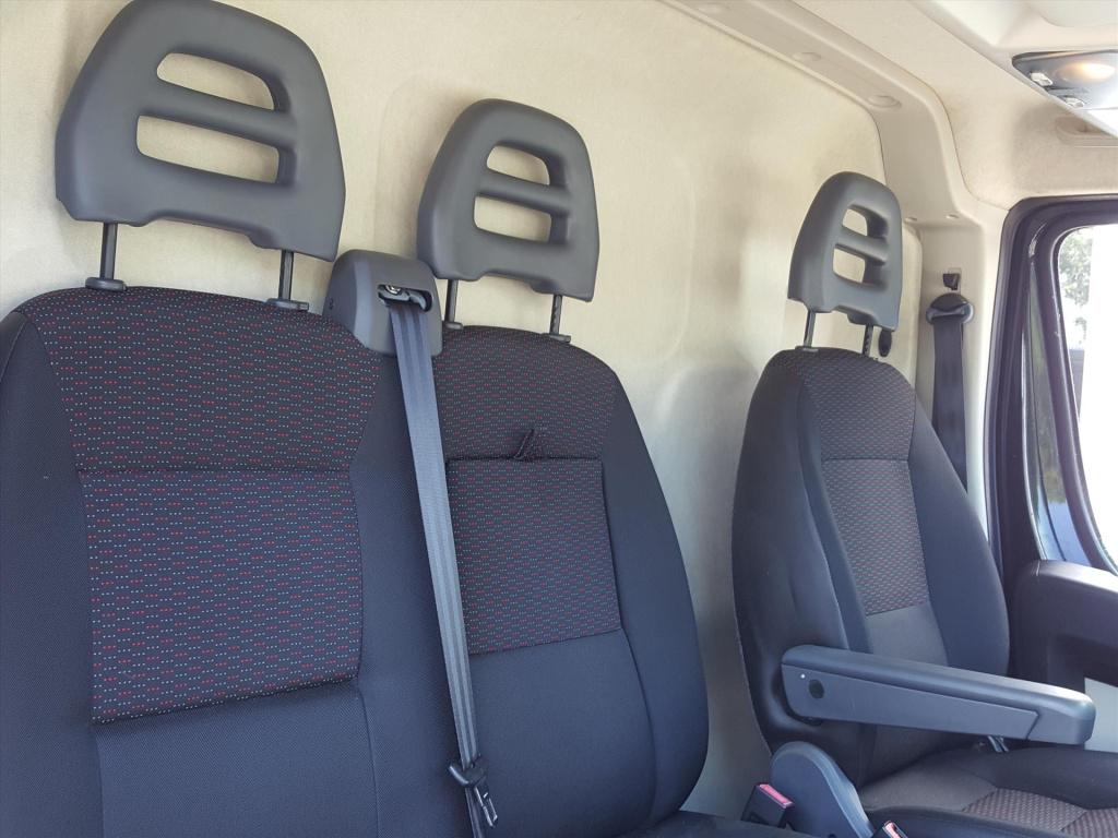 Peugeot Boxer 330 l1h1 bluehdi130pk premium pack led | camera | airco | nav