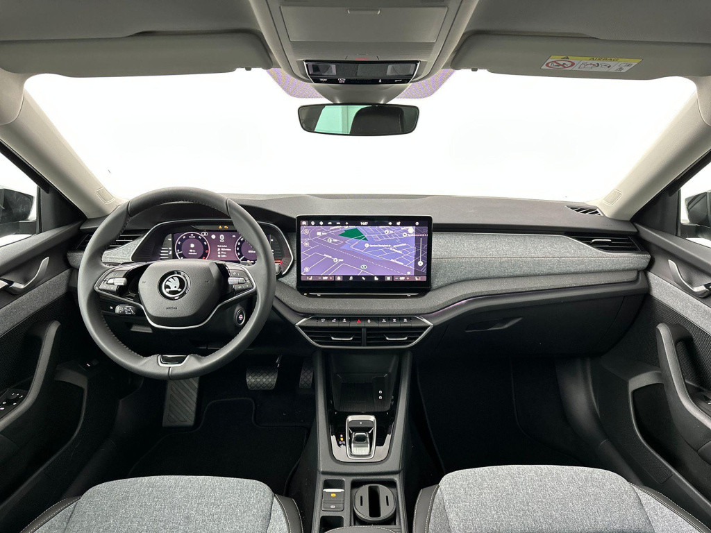Skoda Octavia business edition 1.5 tsi m-hev 85 kw / 115 pk hatc