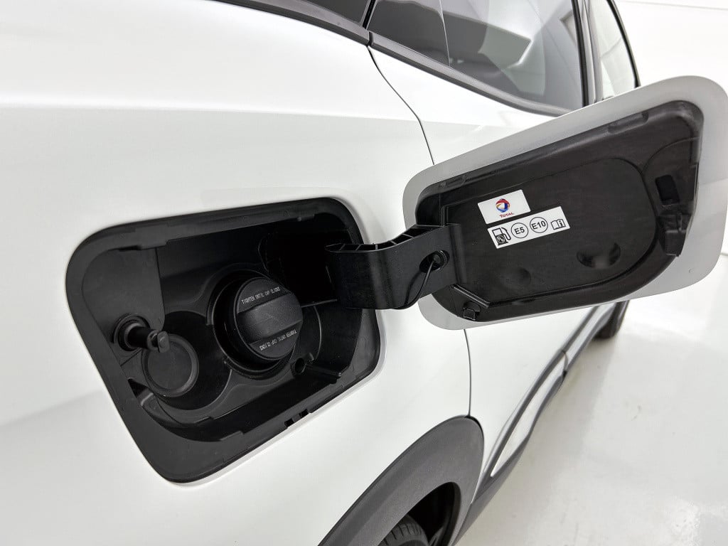 Peugeot 3008 plug-in hybrid 225pk automaat allure pack business | rijklaar 