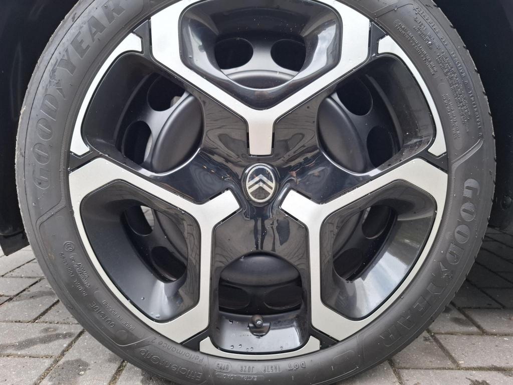 Citroen C3 1.2 turbo 100pk plus airco/nav/cruise/park