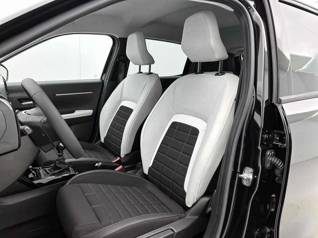 Citroen C3 turbo 100pk max | rijklaar | achteruitrijcamera | comfort seats 