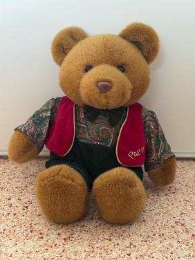 Vintage knuffelbeer "Pappa" met kleding
